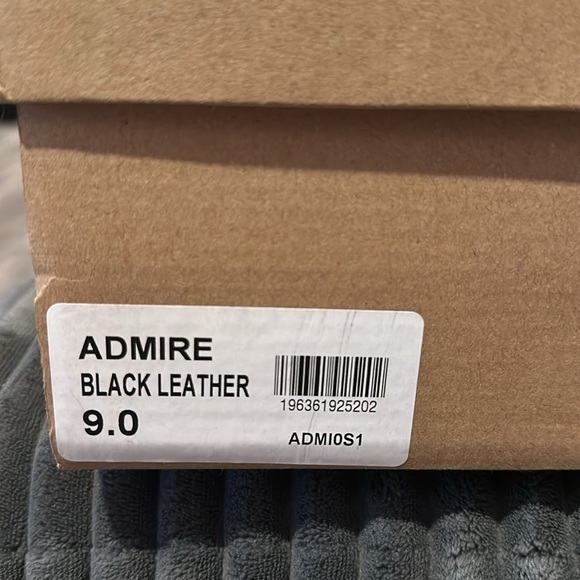 Steve Madden boots - Picture 2 of 2